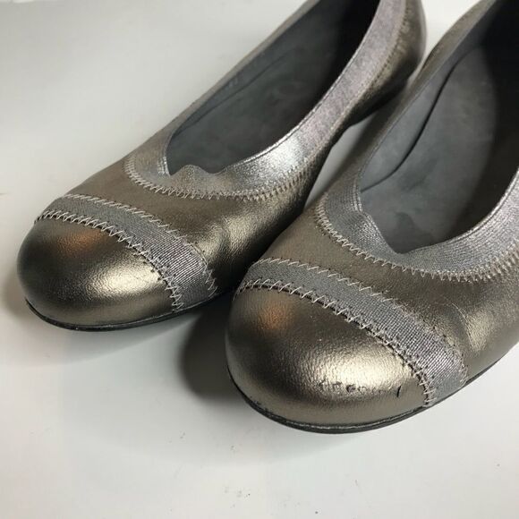 Stuart Weitzman Sz 10 Gold Leather Ballet Flats - Picture 3 of 8